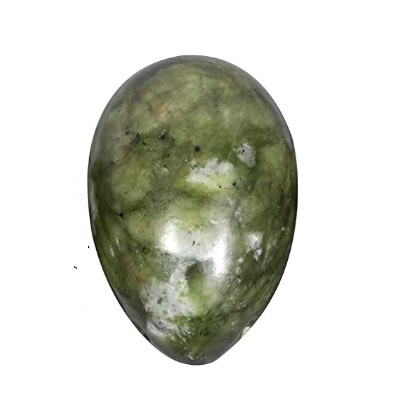 yoni muna – jadeiitnefriit