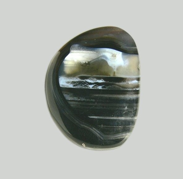 Lihvitud lapik ahhaat 3-4cm (2416)