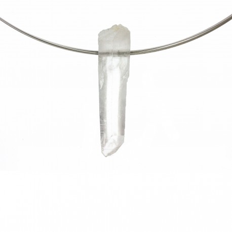 Lihvitud mäekristall tipp auguga, ripats (1540)