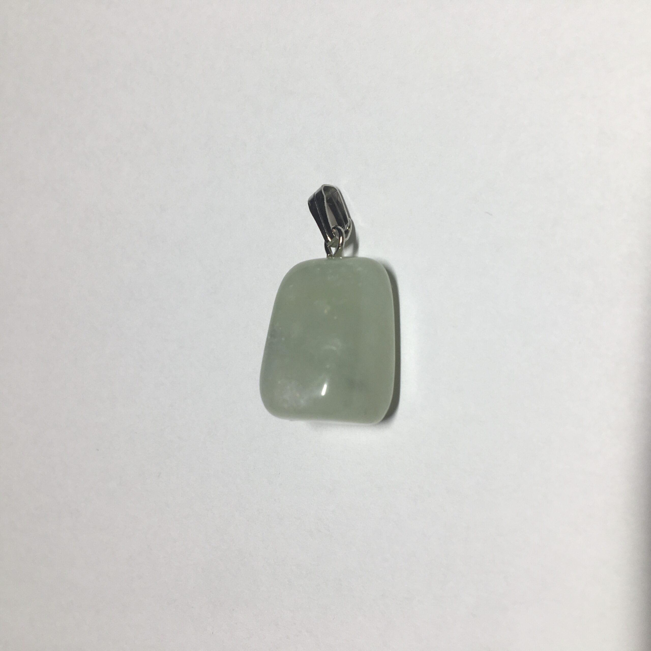 Ripats - Jadeiit, ca. 1x1,7cm (2426)